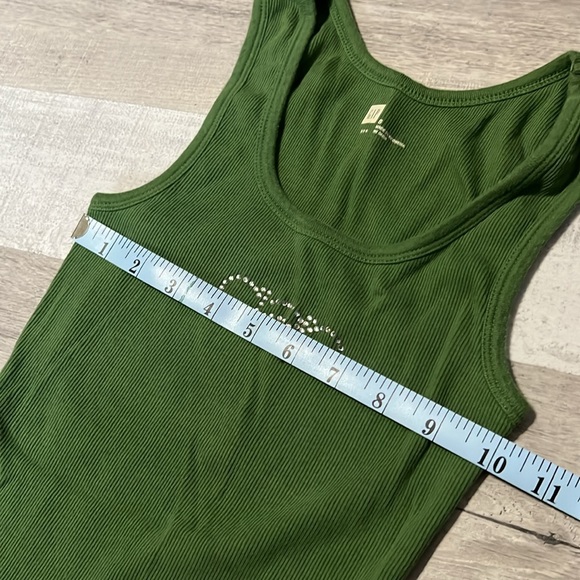 Gap Army Green Ribbed with Rhinestones Tank Top Size Small - Picture 7 of 9